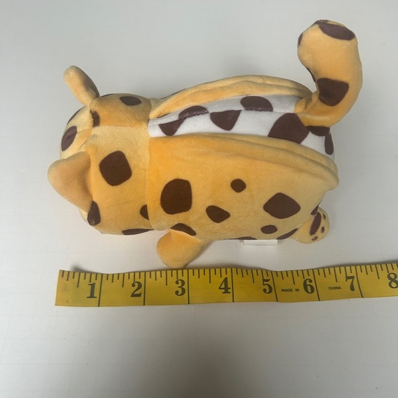 Aphmau Meemeows Litter 3 Mystery Plush Chocolate Chip Cookie Cat - Picture 8 of 8